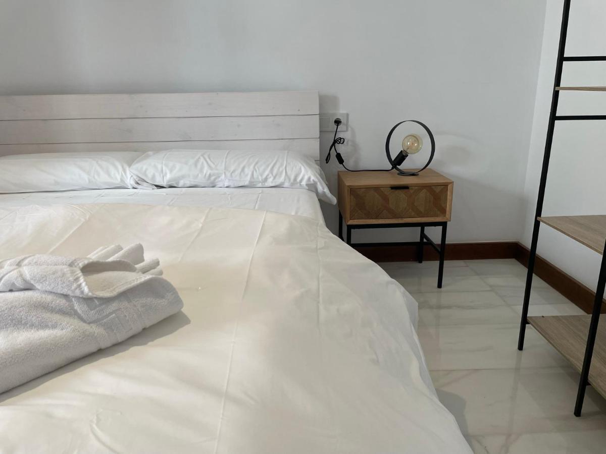La Casa De La Escalera 2 Apartment Kordoba Bagian luar foto